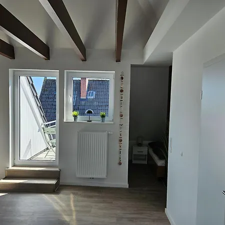 Stadtblick 15208 Apartment Leer
