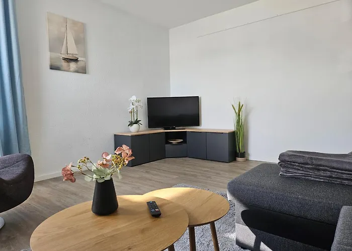 Stadtblick, 15208 - Nur Fuer Urlaubsgaeste! Apartment Leer